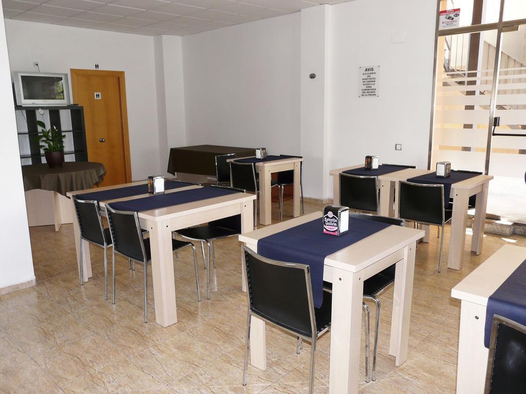 Apart Hotels Mar Blava Cubelles Ngoại thất bức ảnh